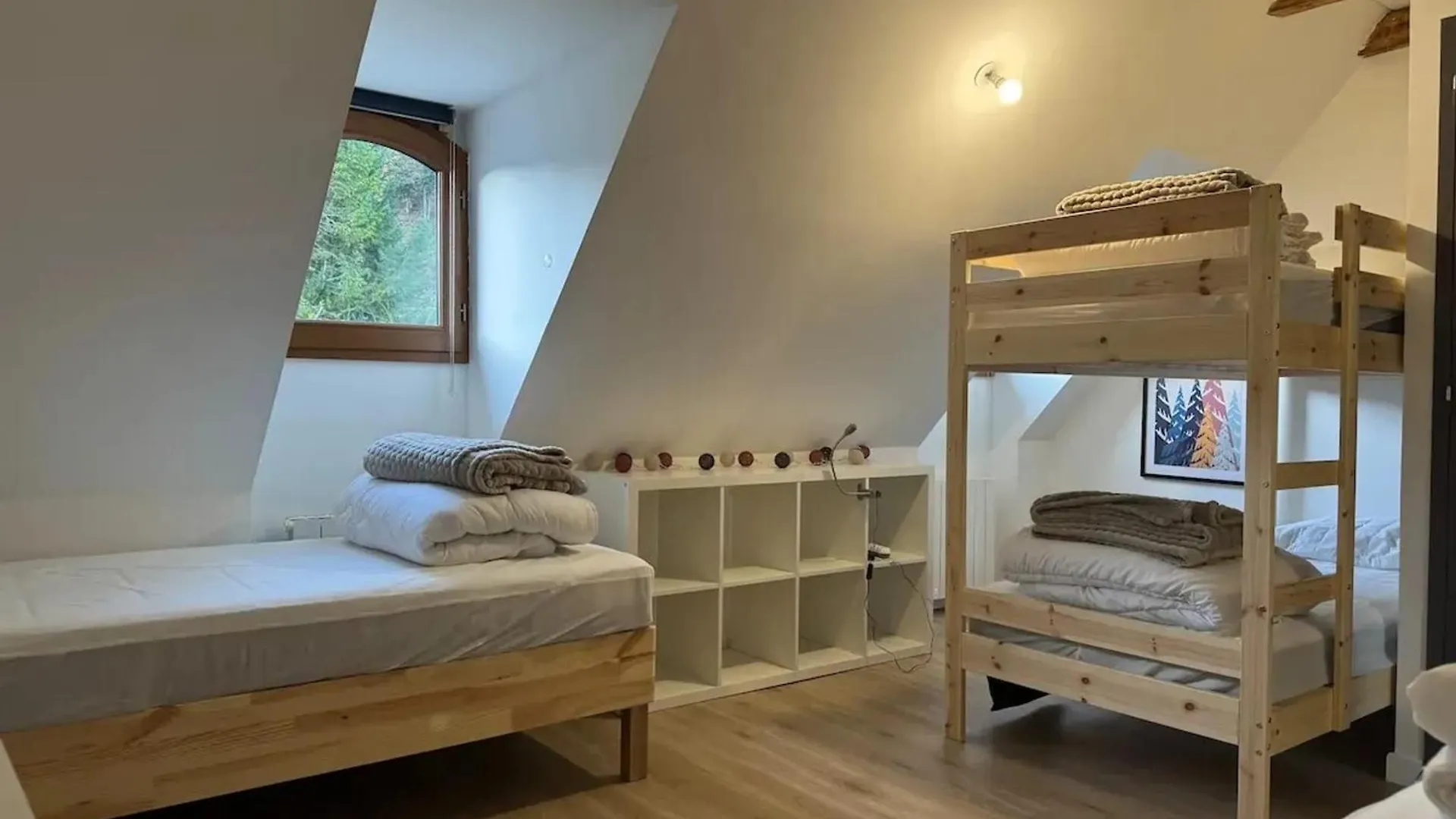 Maison Spacieuse A Guchen Avec Jardin Et Barbecue فرنسا
